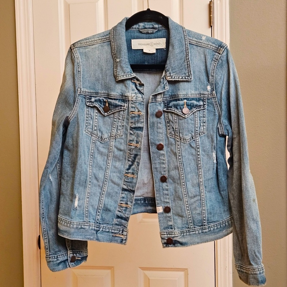 Treasure & Bond Women’s Distressed Blue Jean Jacket, Size Medium